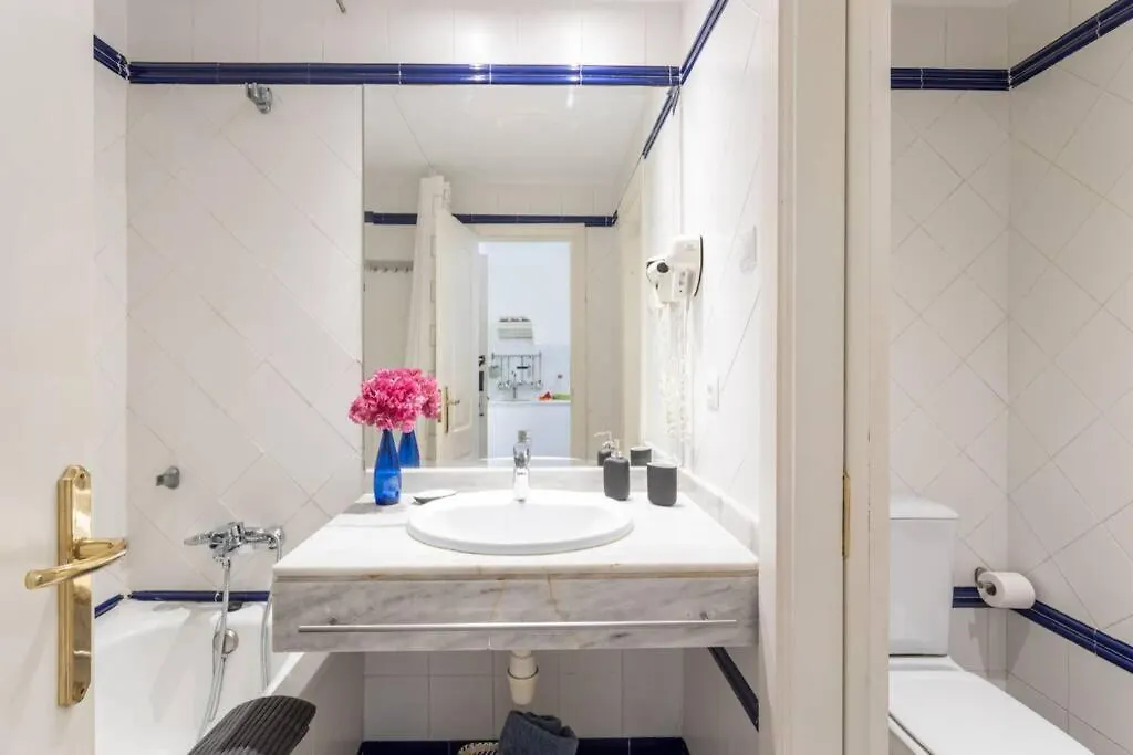 Oleholidays 603 Romana Playa Primera Linea Playa Marbella Apartment