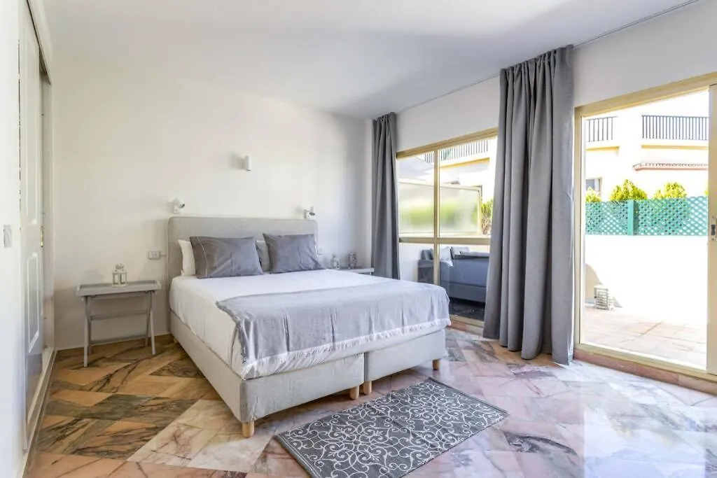 Oleholidays 603 Romana Playa Primera Linea Playa Marbella Apartment