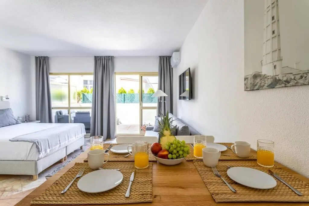 Oleholidays 603 Romana Playa Primera Linea Playa Marbella Apartment