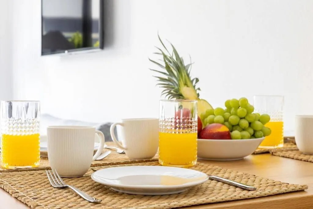 Apartment Oleholidays 603 Romana Playa Primera Linea Playa Marbella Spain